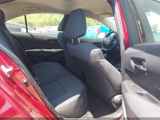 JTDEPMAE4NJ206314 Toyota COROLLA LE