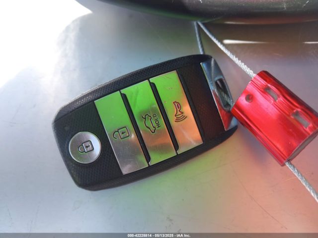 5XXGT4L37KG279788 KIA gdi