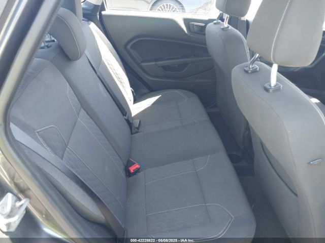 3FADP4BJ2KM131012 Ford FIESTA SE