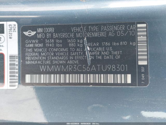 2010 MINI COOPER WMWMR3C56ATU98301 Photo 8
