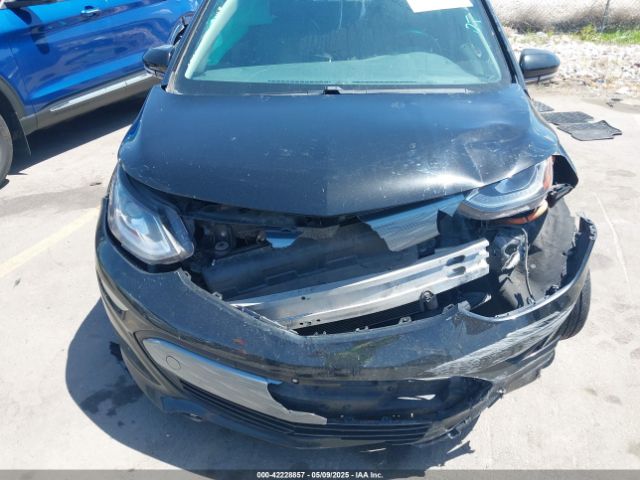 1G1FX6S04H4180781 Chevrolet 2017