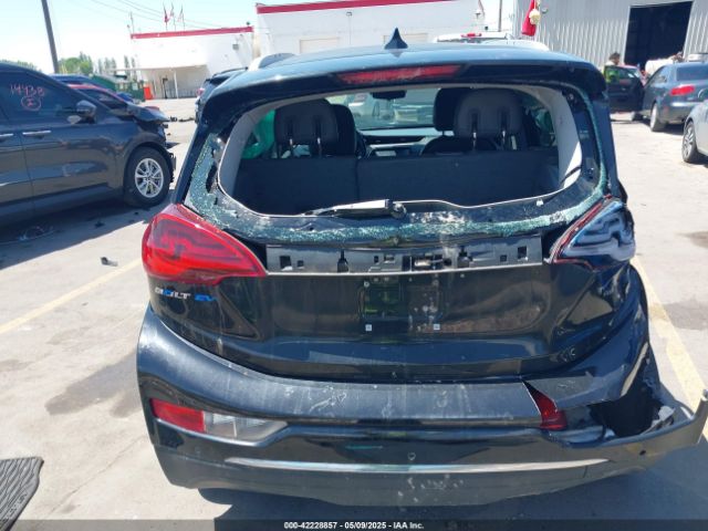 1G1FX6S04H4180781 Chevrolet 2017