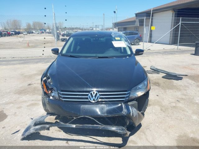 1VWAT7A31EC118381 Volkswagen Passat 1.8t Wolfsburg Edition