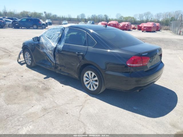 1VWAT7A31EC118381 Volkswagen Passat 1.8t Wolfsburg Edition