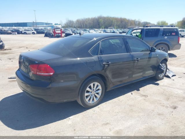 1VWAT7A31EC118381 Volkswagen Passat 1.8t Wolfsburg Edition