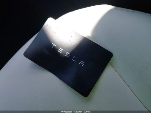 2021 TESLA MODEL 3 5YJ3E1EB5MF847912 Photo 10