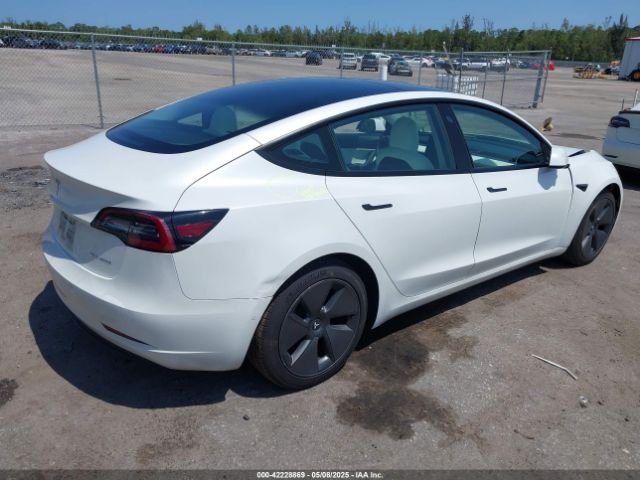 2021 TESLA MODEL 3 5YJ3E1EB5MF847912 Photo 3
