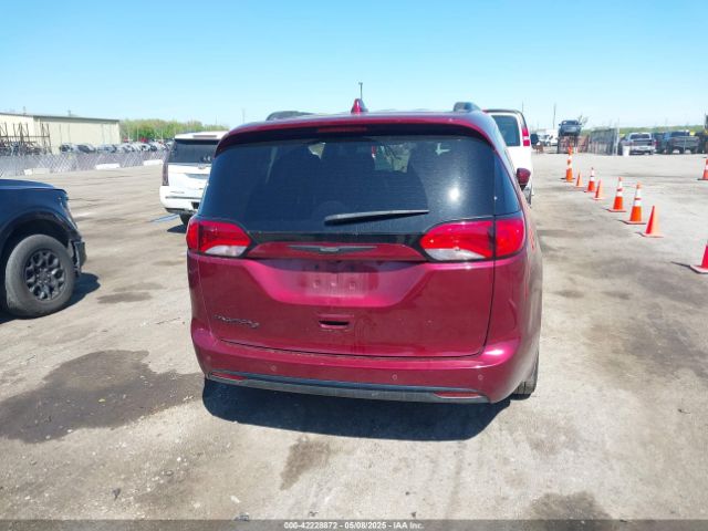 2C4RC1BG0KR638594 Chrysler Pacifica Touring L