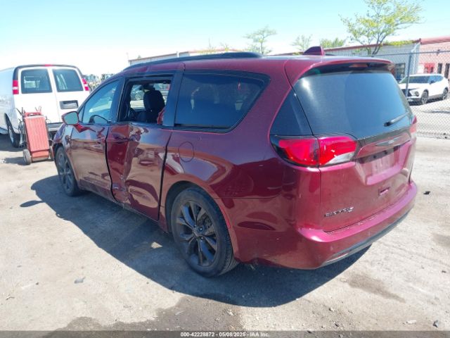 2C4RC1BG0KR638594 Chrysler Pacifica Touring L