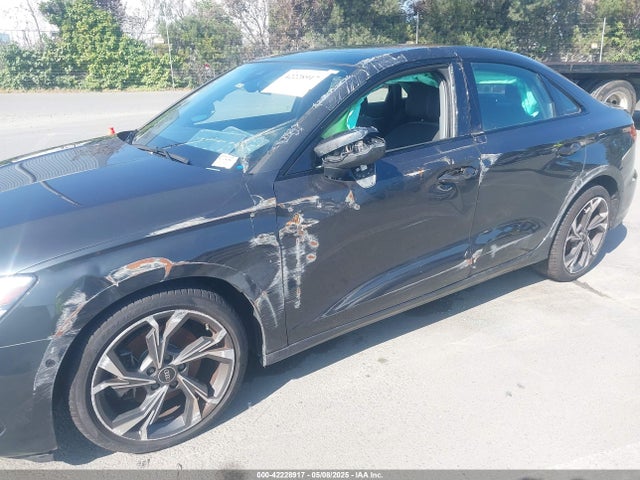 WAUHUDGY4PA070404 Audi 40 tfsi