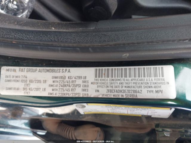 2014 FIAT 500L ZFBCFADH3EZ028642 Photo 8