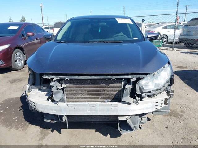 19XFC2F51GE065070 Honda Civic Lx