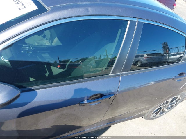 19XFC2F51GE065070 Honda Civic Lx