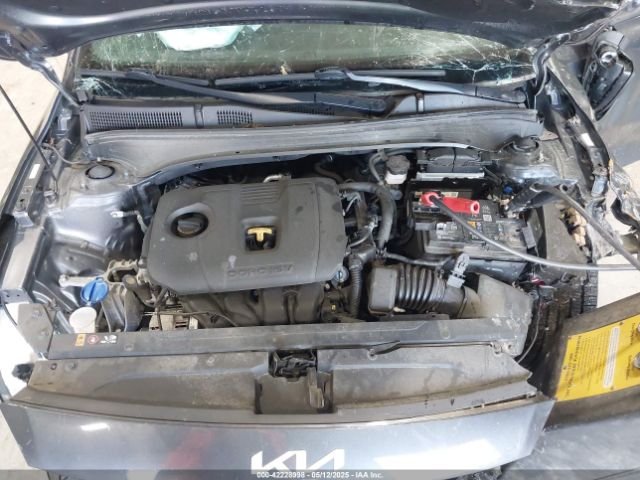 3KPF54AD3PE581872 KIA Forte Gt-line