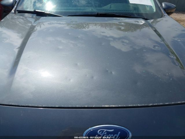 1FMCU0BZ8MUA09021 Ford Escape Se Hybrid