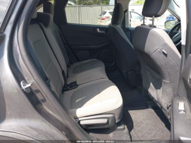 1FMCU0BZ8MUA09021 Ford Escape Se Hybrid