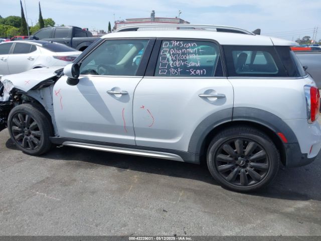 WMZYS7C36J3E08985 Mini Countryman Cooper