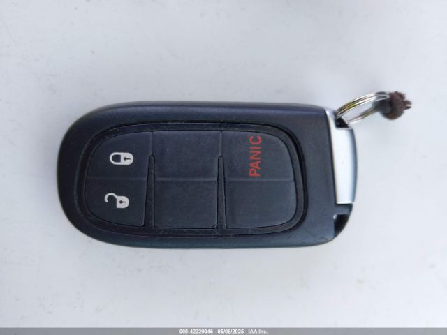 1C4PJLLB6KD420089 Jeep Cherokee Latitude Plus Fwd