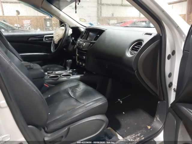 5N1AR2MM0EC672760 Nissan Pathfinder Sv