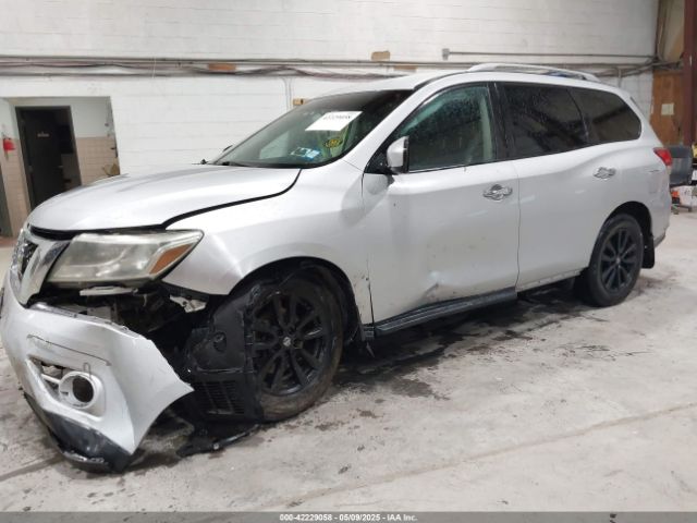 5N1AR2MM0EC672760 Nissan Pathfinder Sv