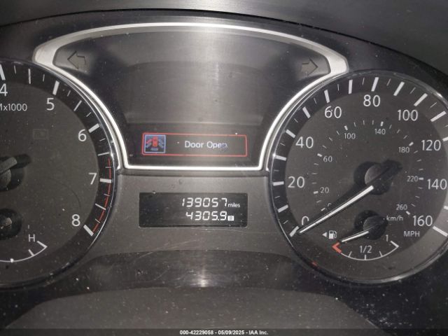 5N1AR2MM0EC672760 Nissan Pathfinder Sv