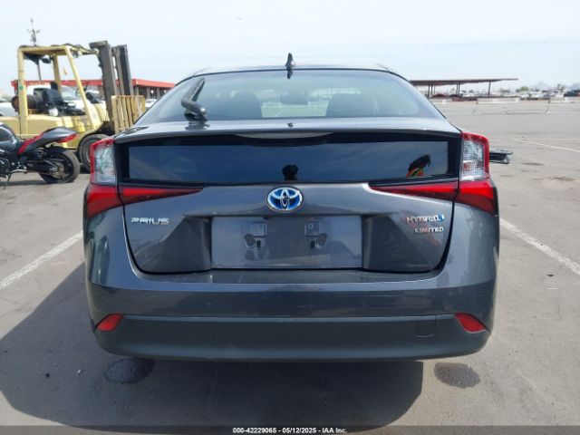 JTDKARFU2L3116050 Toyota Prius Limited