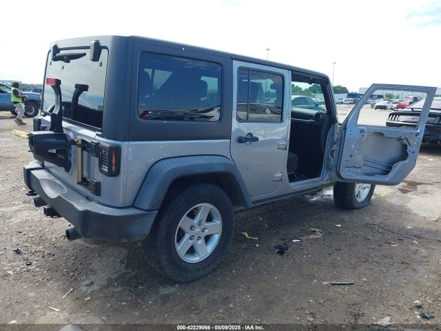 1C4BJWDG9GL225381 Jeep Wrangler