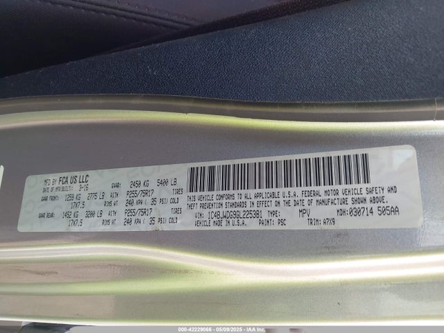 1C4BJWDG9GL225381 Jeep Wrangler
