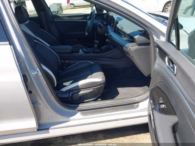KNAG64J78S5363584 KIA K5 Gt-line