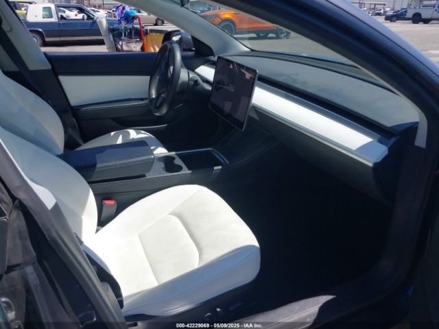 5YJ3E1EA0MF908736 Tesla Model 3 Standard Range Plus Rear-wheel Drive