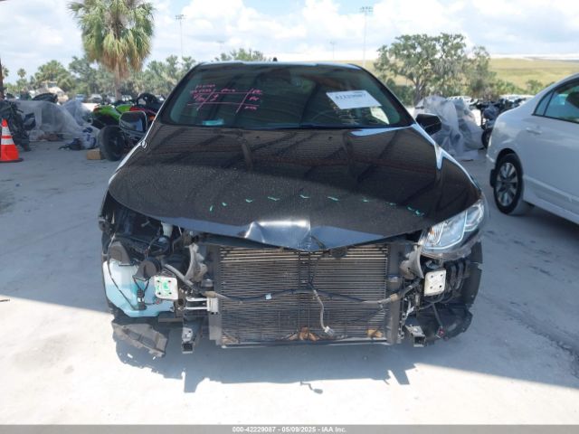 1G1RB6S53JU141564 Chevrolet Volt Premier