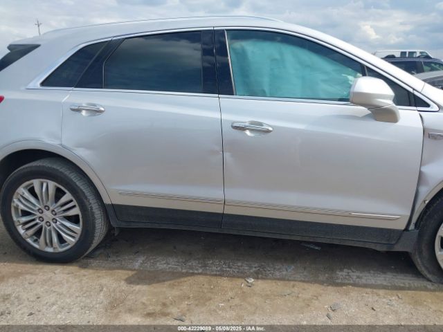 1GYKNFRS0KZ207739 Cadillac Xt5 Premium Luxury