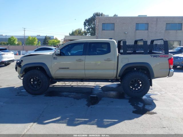5TFCZ5AN1HX114215 Toyota Tacoma Trd Off Road