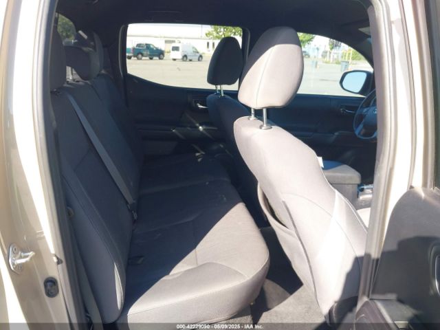 5TFCZ5AN1HX114215 Toyota Tacoma Trd Off Road