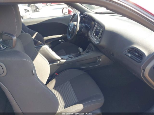 2C3CDZJG7PH695654 Dodge Challenger Gt