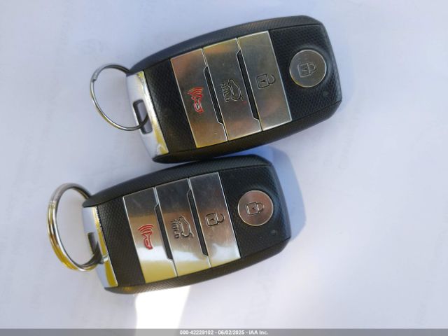 KNDCB3LC7J5110479 KIA gdi