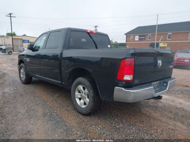 2021 RAM 1500 CLASSIC 3C6RR7KT9MG709760 Photo 2