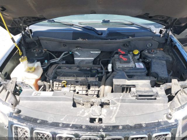 1C4NJCBA1ED777068 Jeep Compass Sport