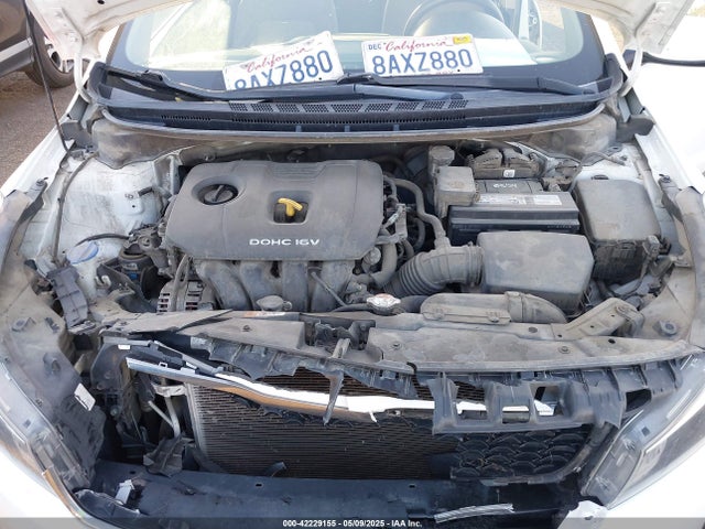 KIA FORTE LX 2017 3KPFK4A73HE017806 Image 10