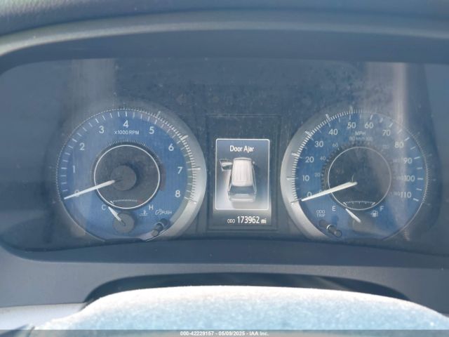 5TDYK3DC6FS656843 Toyota Sienna Xle 8 Passenger