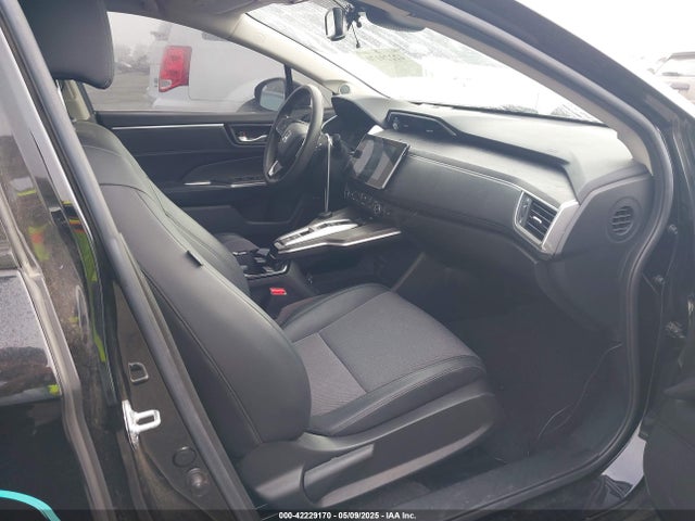JHMZC5F14JC000383 Honda leb3(h4)