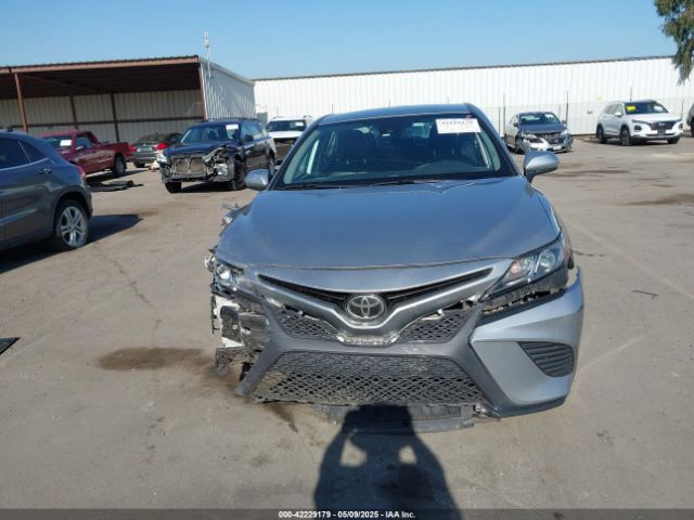 4T1B11HK2KU789440 Toyota CAMRY SE