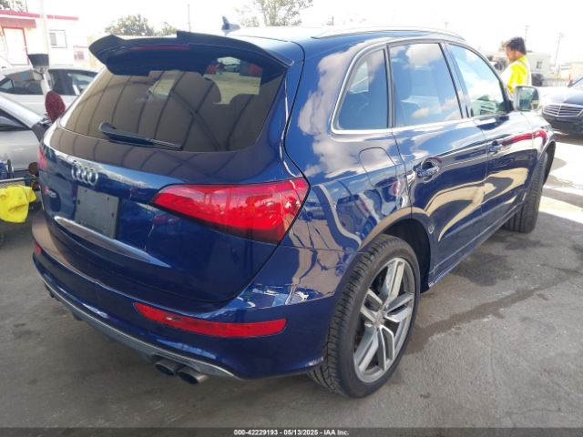 WA1CGAFP7EA070688 Audi SQ5