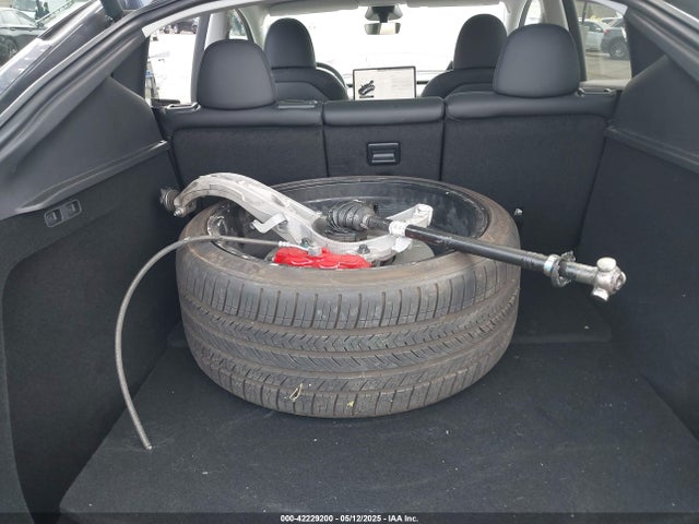 7SAYGDEFXPF897975 Tesla Model Y