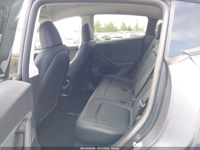 2023 TESLA MODEL Y 7SAYGDEFXPF897975 Photo 7