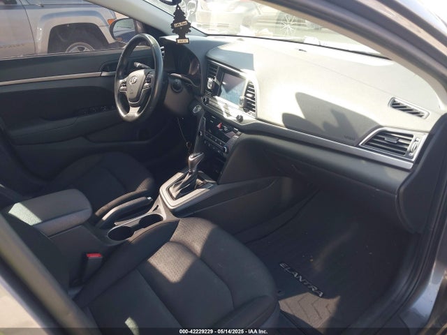 5NPD84LF0JH288687 Hyundai mpi nu