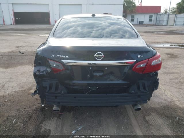 1N4AL3AP5JC255662 Nissan Altima 2.5 Sv