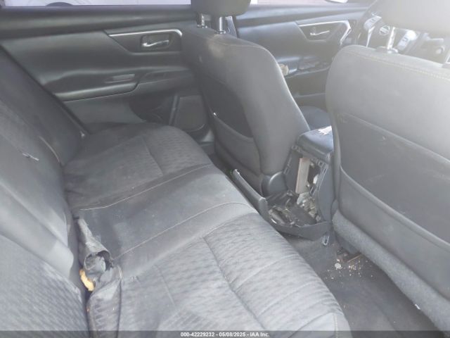 1N4AL3AP5JC255662 Nissan Altima 2.5 Sv