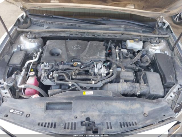 4T1B21HK1JU002828 Toyota Camry Hybrid Xle