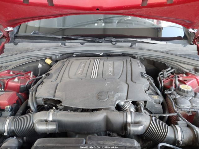 2018 JAGUAR F-PACE SADCM2FV3JA236643 Photo 9